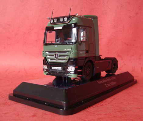 Actros 4*2 “Trust Edition”